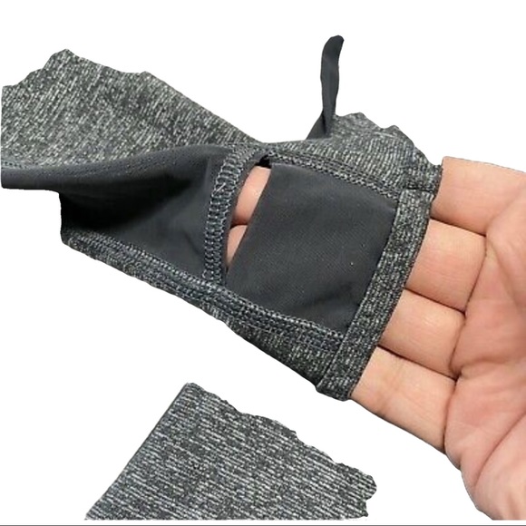 Under Armour sheer back performance jacket size xsmall - Picture 9 of 9